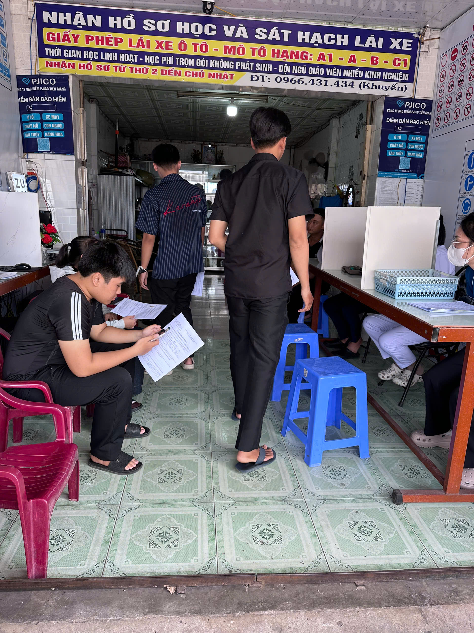Phòng học lý thuyết tại Đồng Tâm Cai Lậy